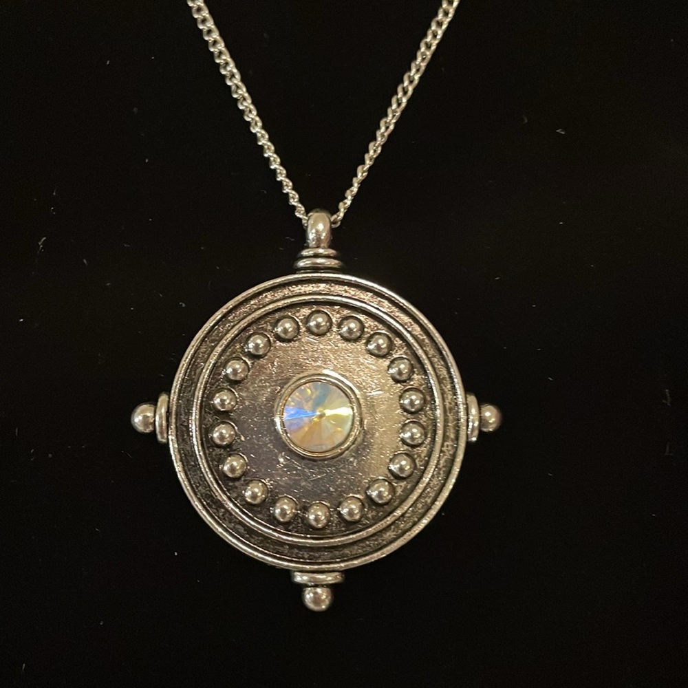 Stylish Pendant with Iridescent Crystal on 30” Chain!